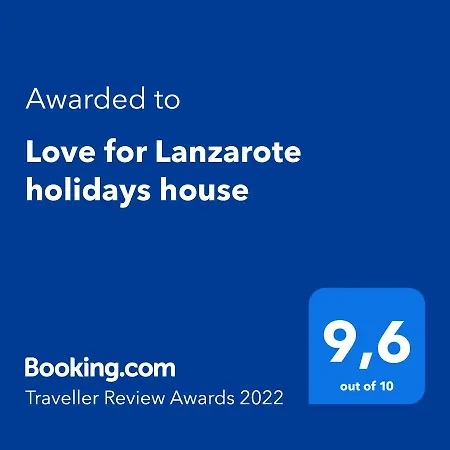 For Lanzarote Holidays House アパート