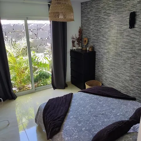 For Lanzarote Holidays House