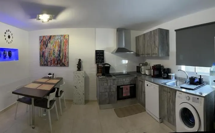 For Lanzarote Holidays House